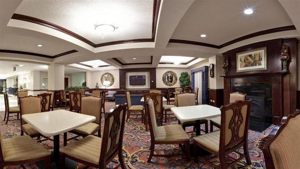 Holiday Inn Express & Suites Chesapeake, An Ihg Hotel Esterno foto